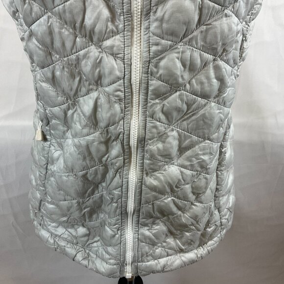 The North Face Quilted Vest S Light Gray Full Zipper Pockets - Picture 5 of 12